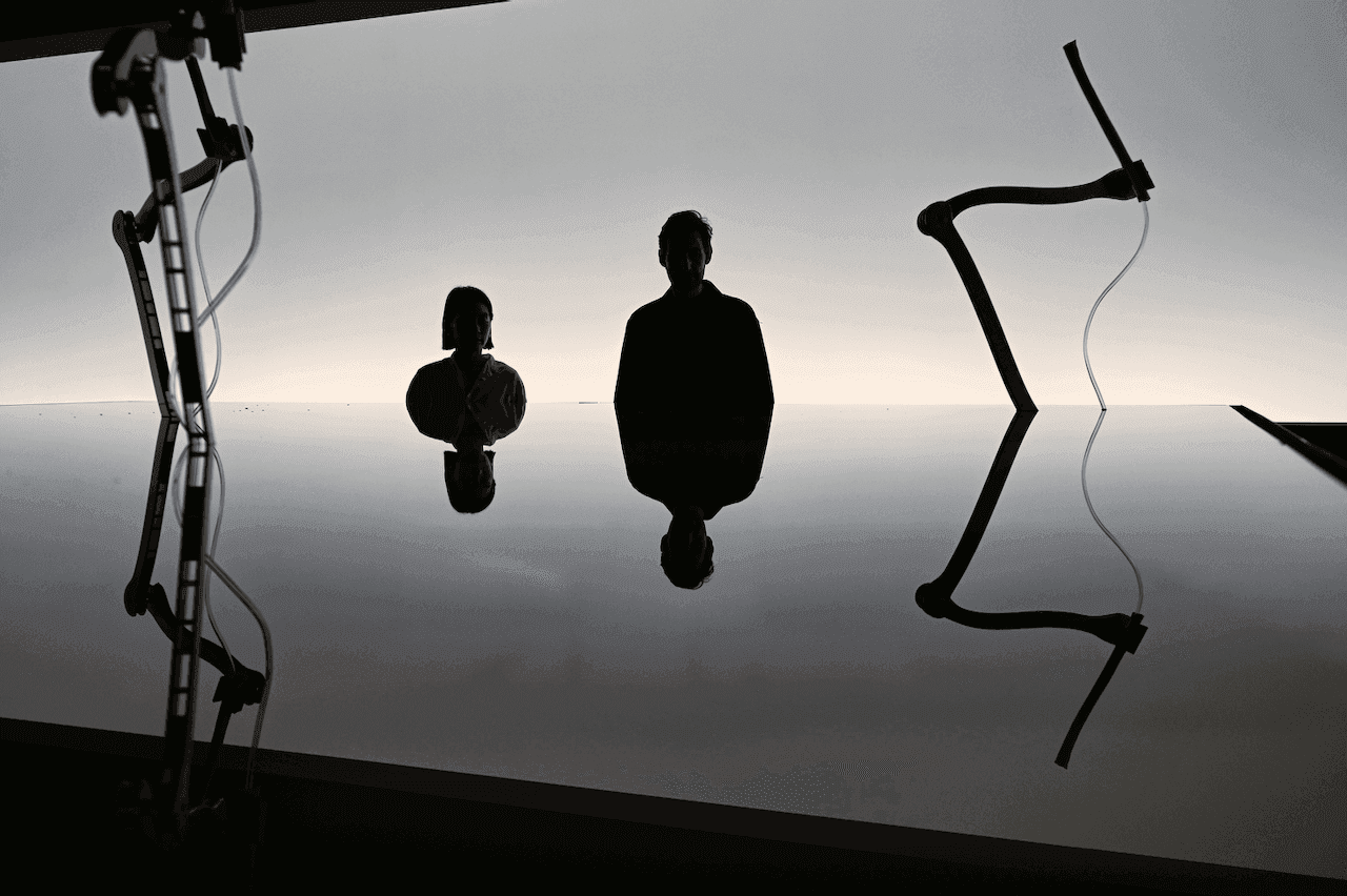 A.A.Murakami’s living atmospheres