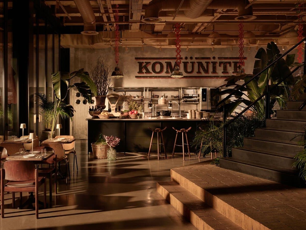 The interior of Komünite in Kadıköy, Istanbul