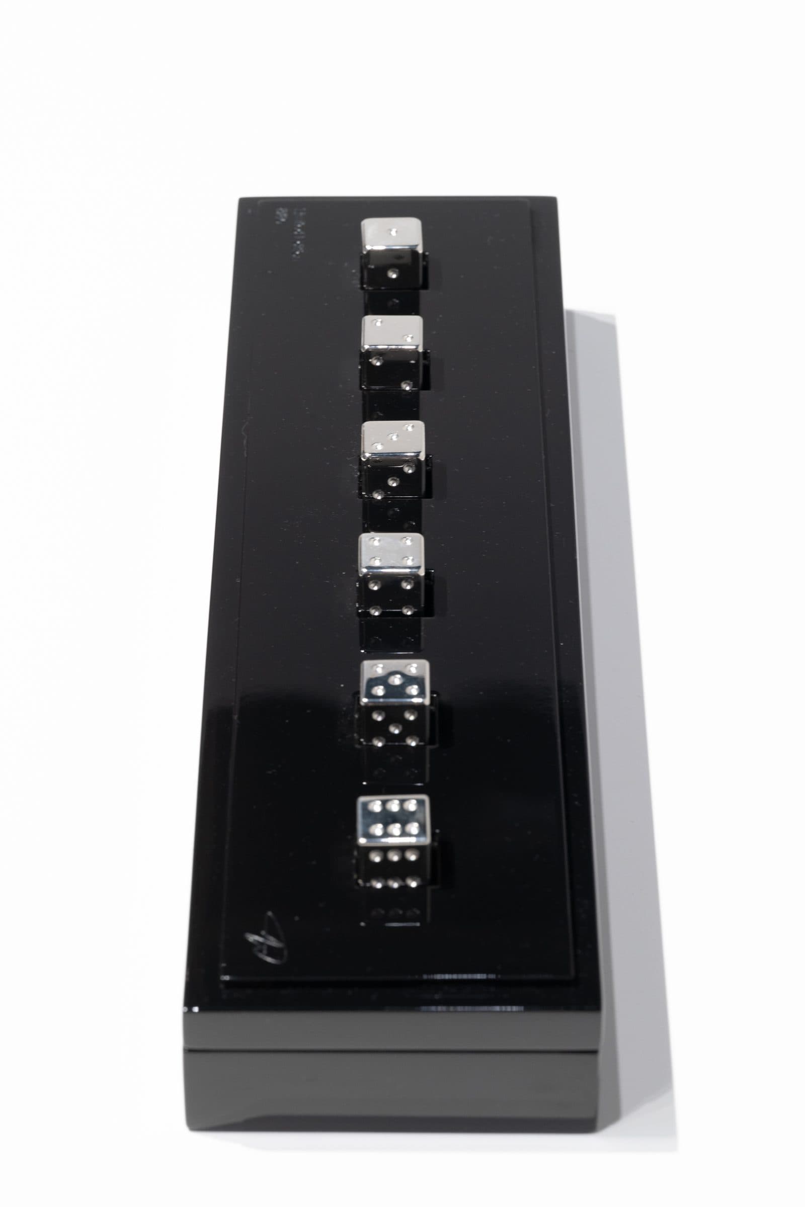 Hanoia lacquer holder