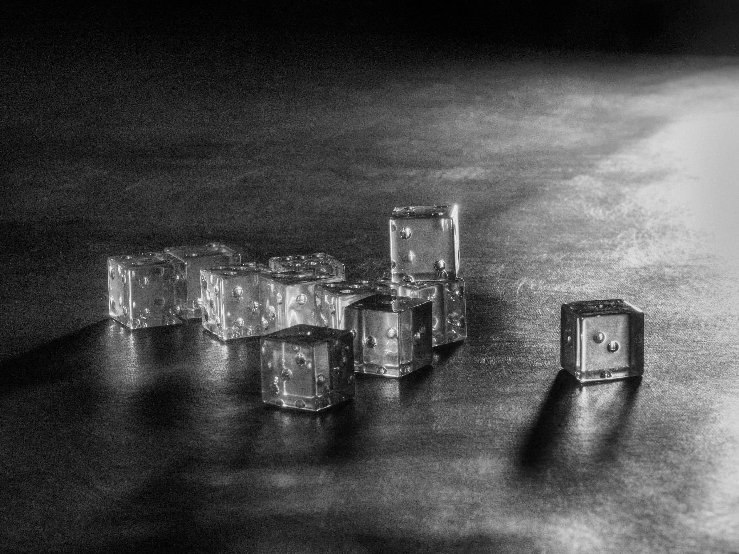 Resin dice by Devin Oktar Yalkin