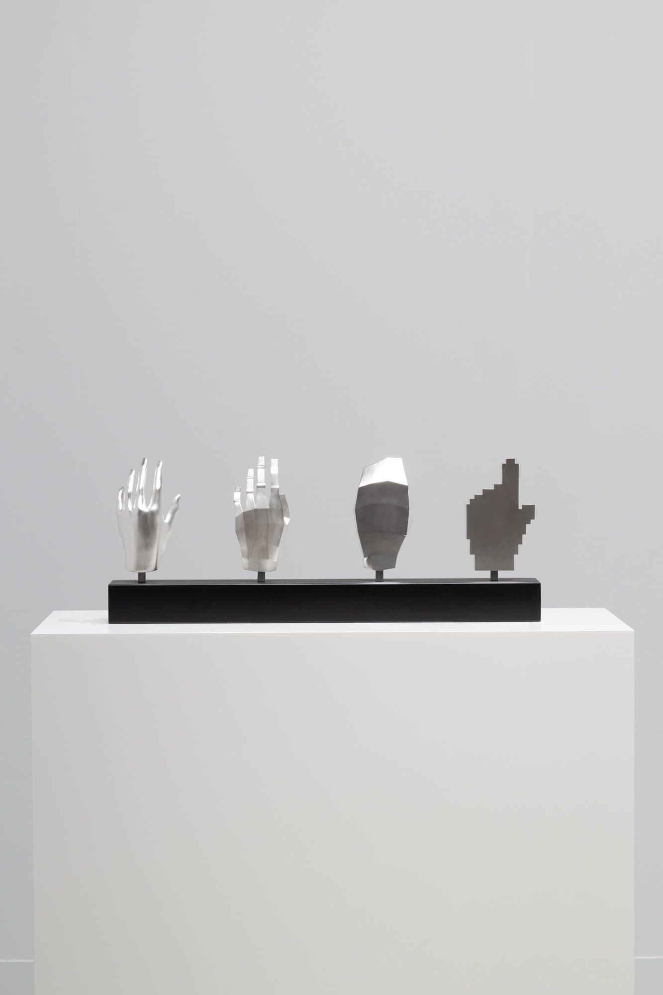 WORK — sculpture set vertical